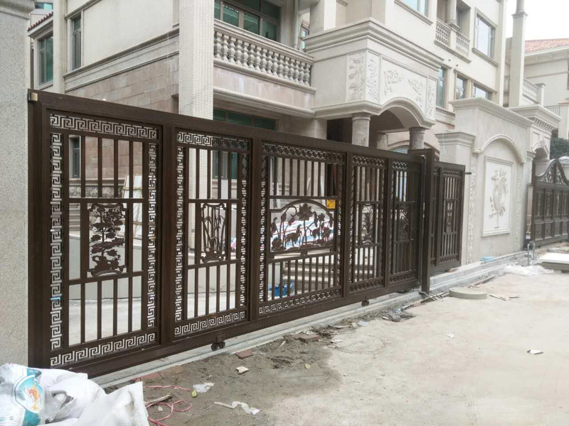 Aluminum Sliding Gate